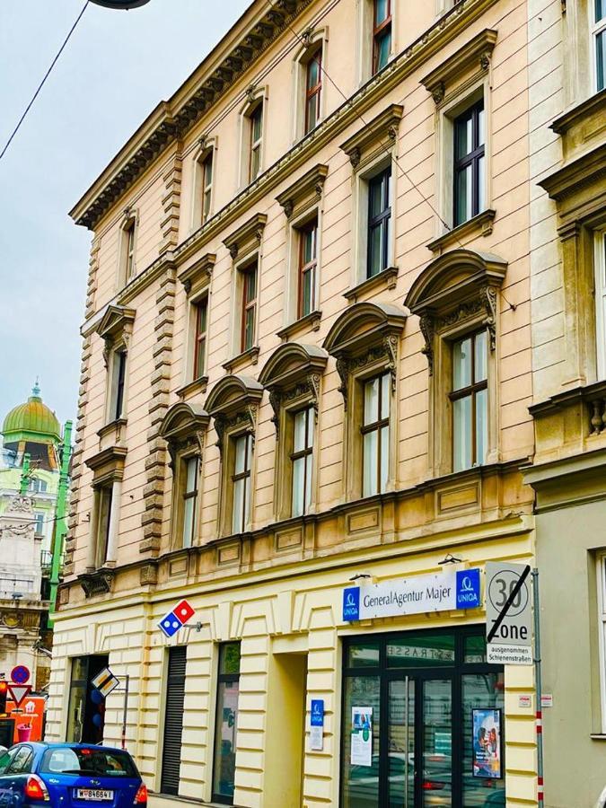 Beautiful City Centre Apartment Vienna Exterior photo
