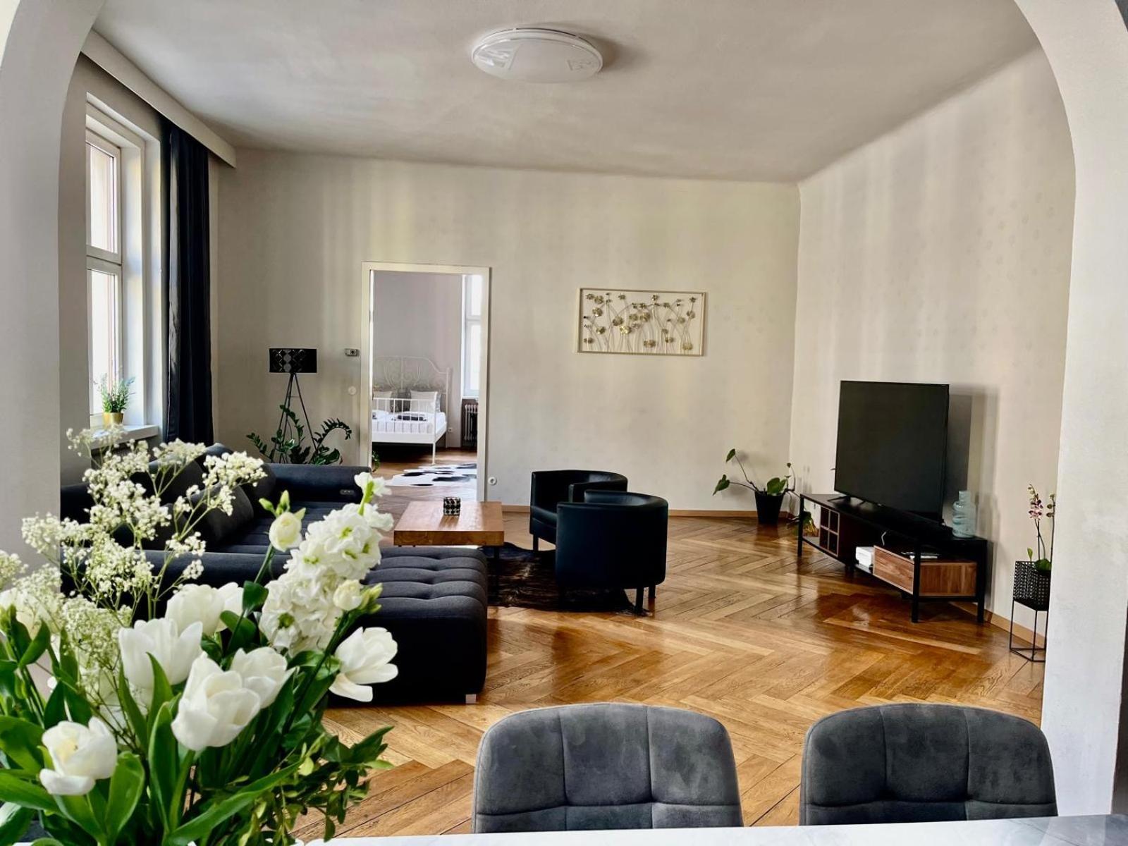 Beautiful City Centre Apartment Vienna Exterior photo