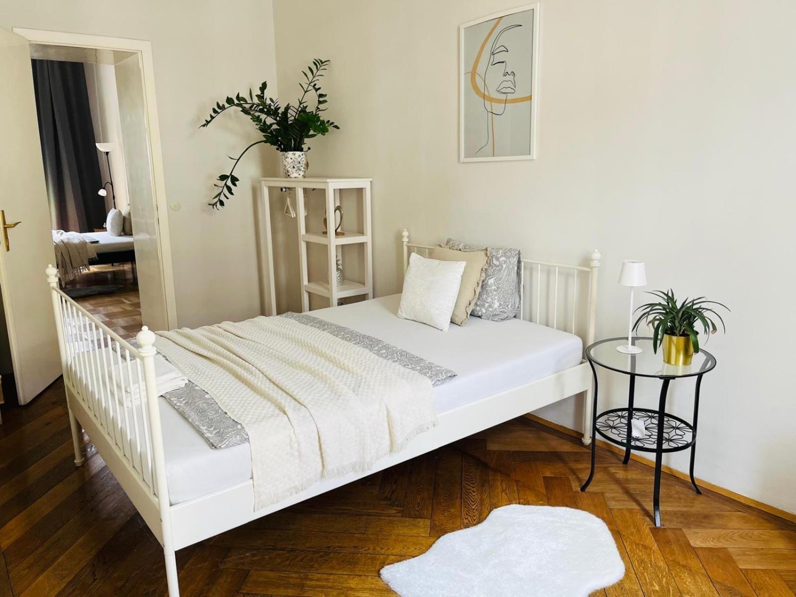 Beautiful City Centre Apartment Vienna Exterior photo